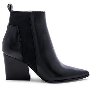 Kendall & Kylie Finch bootie size 7.5 leather